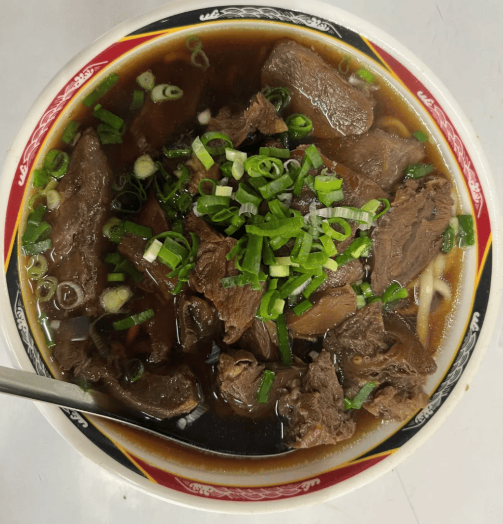 2025台北牛肉麵排名TOP12|3. 小吳牛肉麵