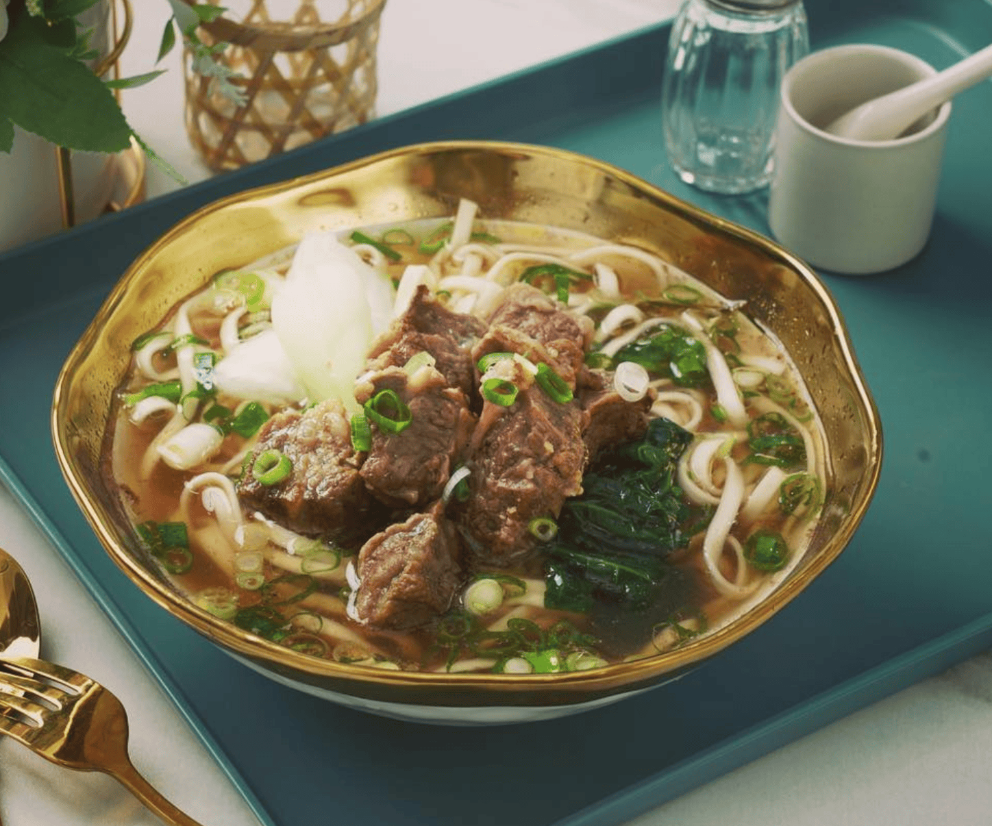 2025台北牛肉麵排名TOP12|8. 湯神—頂級和牛牛肉麵