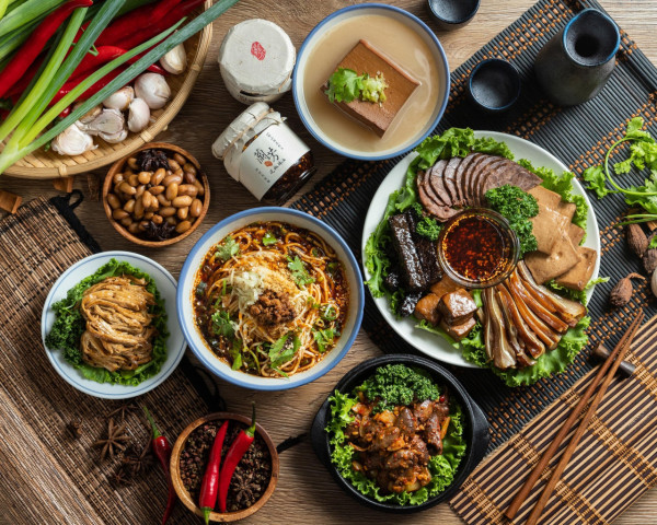 台北蘭芳麵食館(圖片來源︰蘭芳麵食館.滷味舖FB) 台北蘭芳麵食館