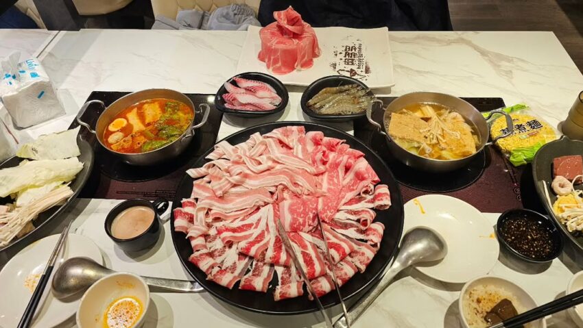 肉多多火鍋