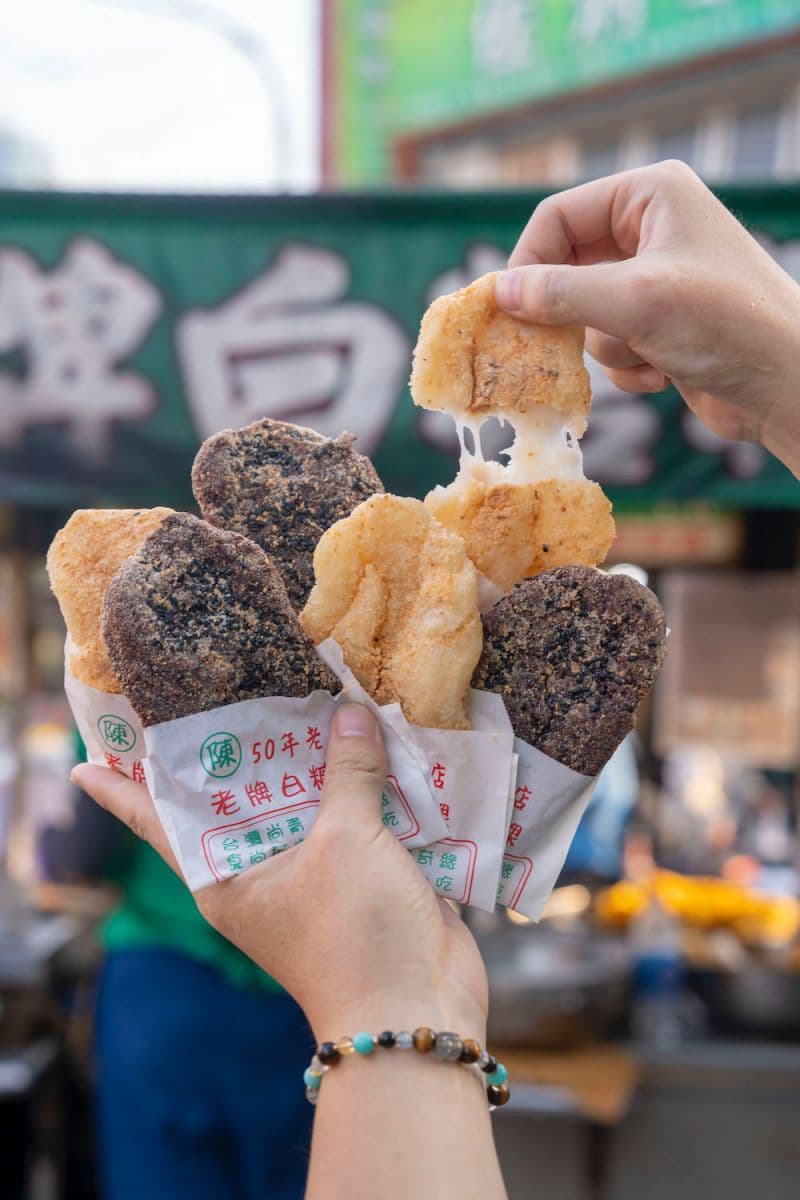 高雄美食:老牌白糖粿|市場熱賣60年點心