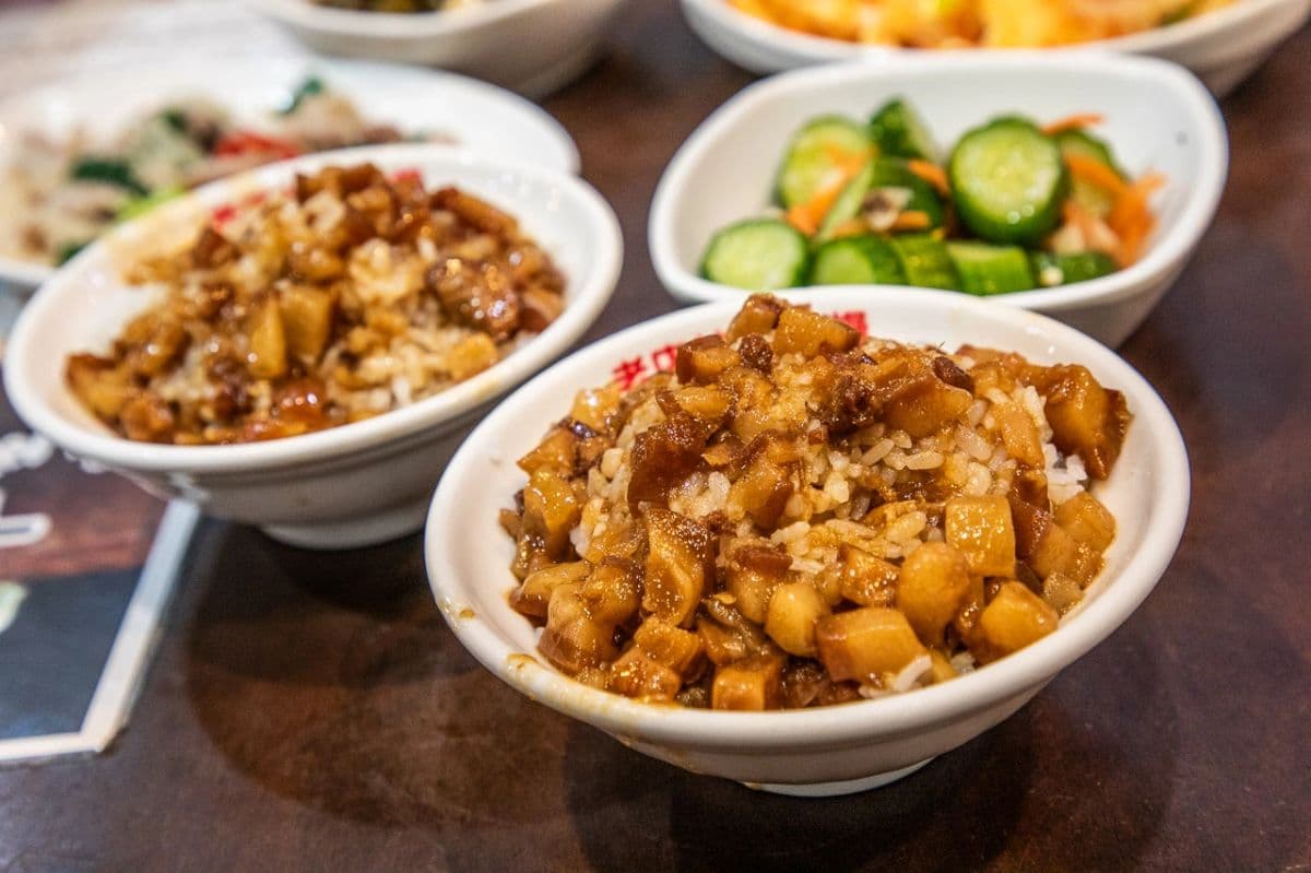 高雄美食:老店柏弘肉燥|爭霸賽冠軍