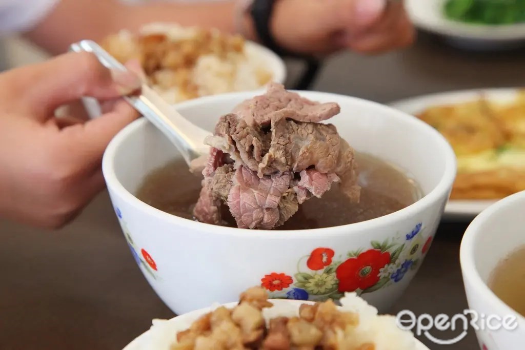 阿牛仔牛肉湯
