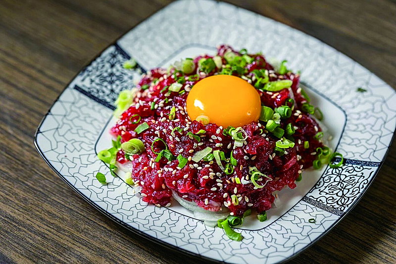 順福牛肉獨有的溫體牛肉沙西米