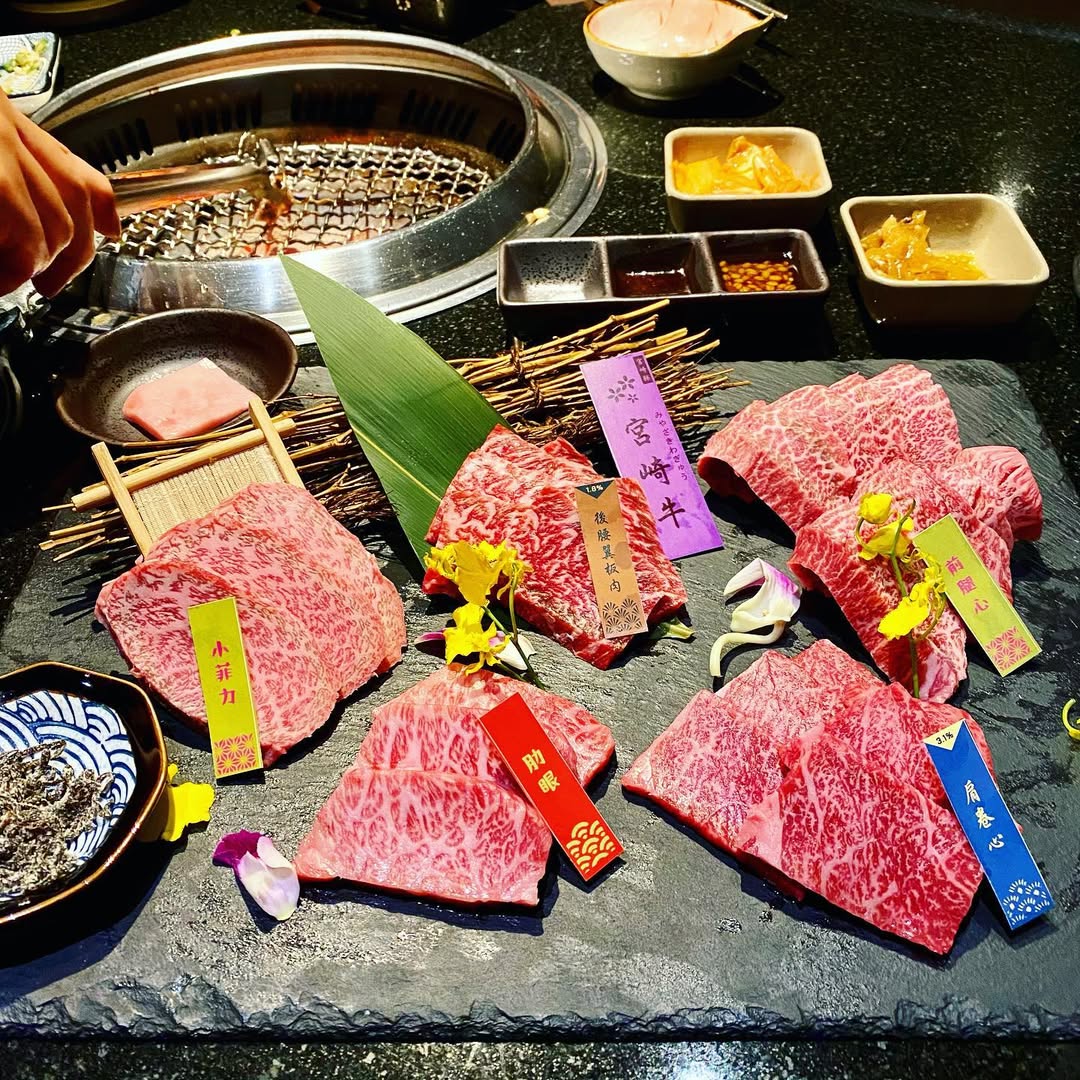 和牛賀炭火燒肉 Instagram