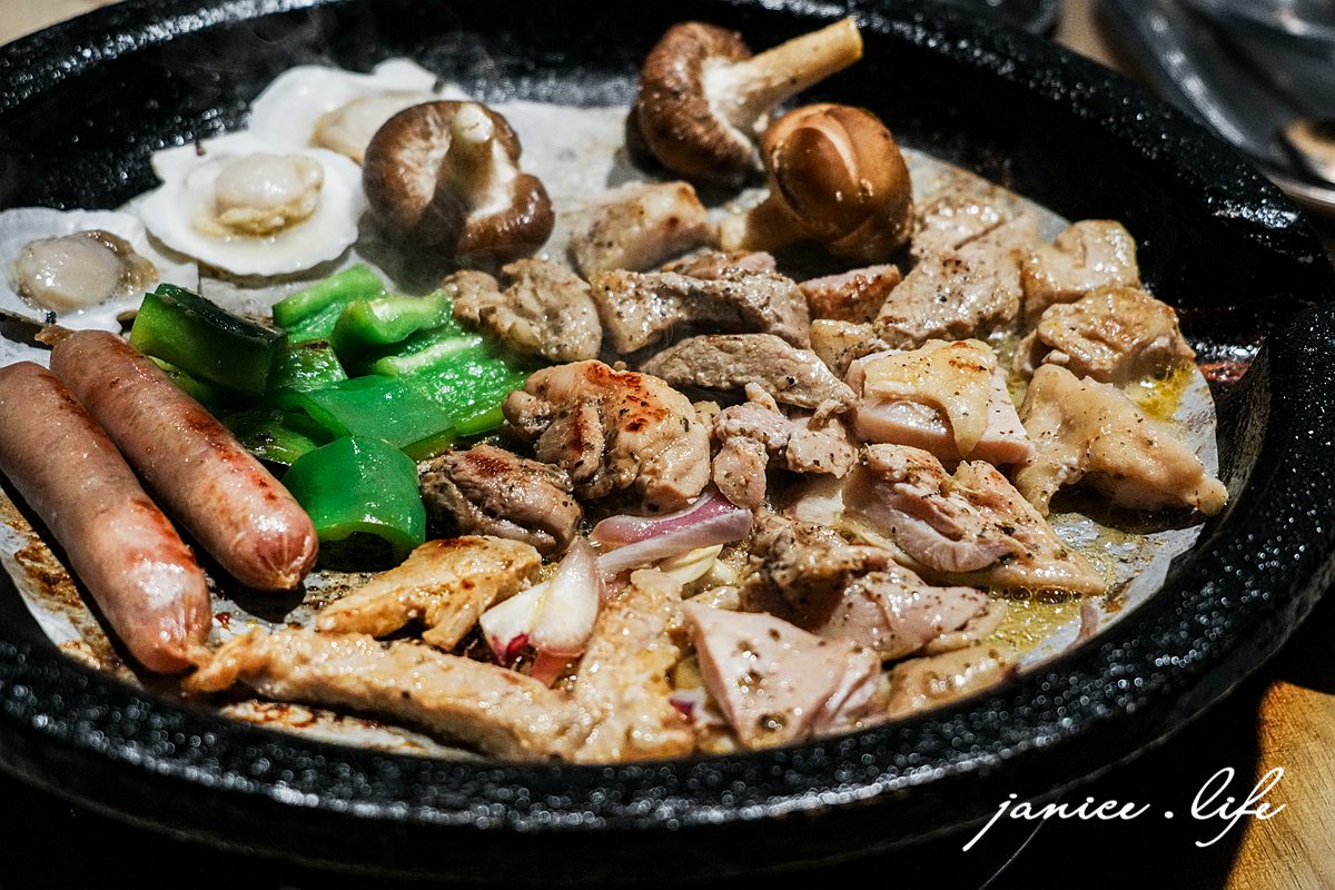 豬對有韓式燒肉吃到飽 林口美食 韓式燒肉 韓式炸雞 炸雞吃到飽 CHIMAEK CASS SORATOK 韓國啤酒 聚餐首選 桃園市龜山區文化里文化二路33之1號 潔妮食旅生活 豬對有菜單 林口龜山吃到飽 龜山韓式燒肉推薦 林口龜山美食 林口吃到飽推薦 火烤兩吃吃到飽