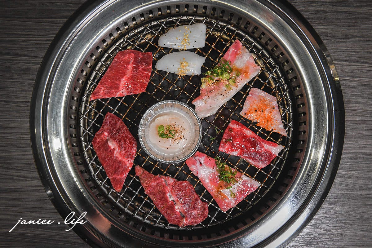 桃園美食 川三上選燒肉 桃園店 質感系燒肉 川三上選燒肉菜單 川三上選燒肉停車 潔妮食旅生活 川三上選燒肉包廂 川三燒肉訂位 川三燒肉2024