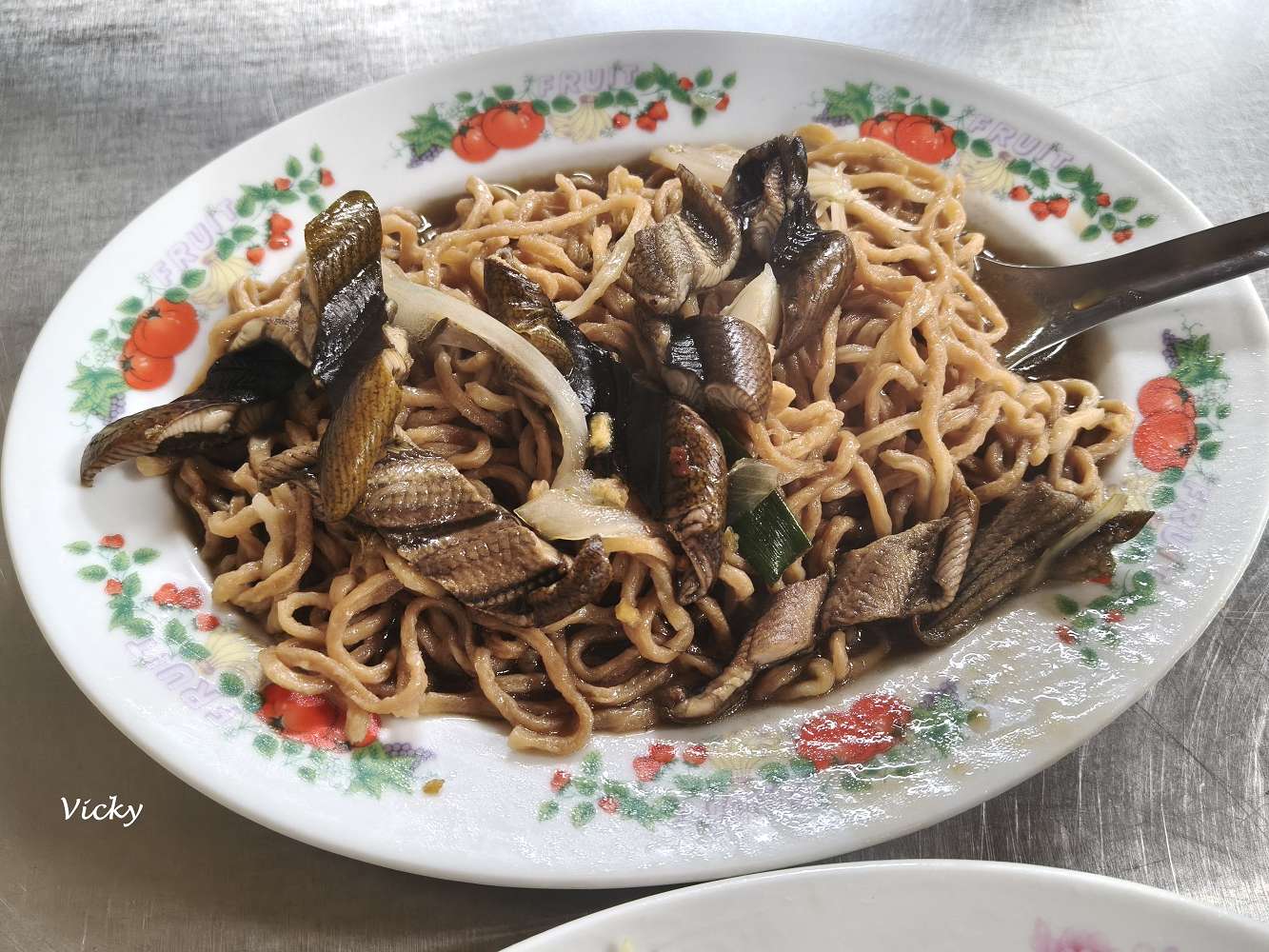 台南南區必吃︱好好吃鱔魚意麵:台南在地人私藏!鑊氣十足、鮮甜爽脆,金華路上低調卻驚豔的深夜美味,附菜單