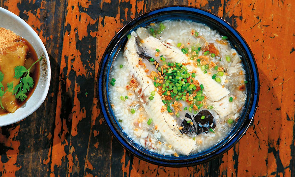 台南早餐吃什麼?肉燥飯、魚皮湯、牛肉湯、豆菜麵、鹹粥,精選10+間在地推薦