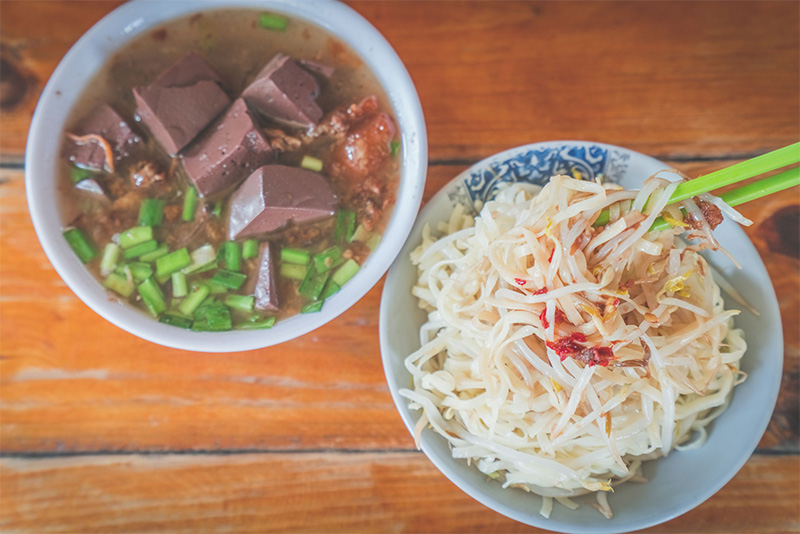 阿忠豆菜麵