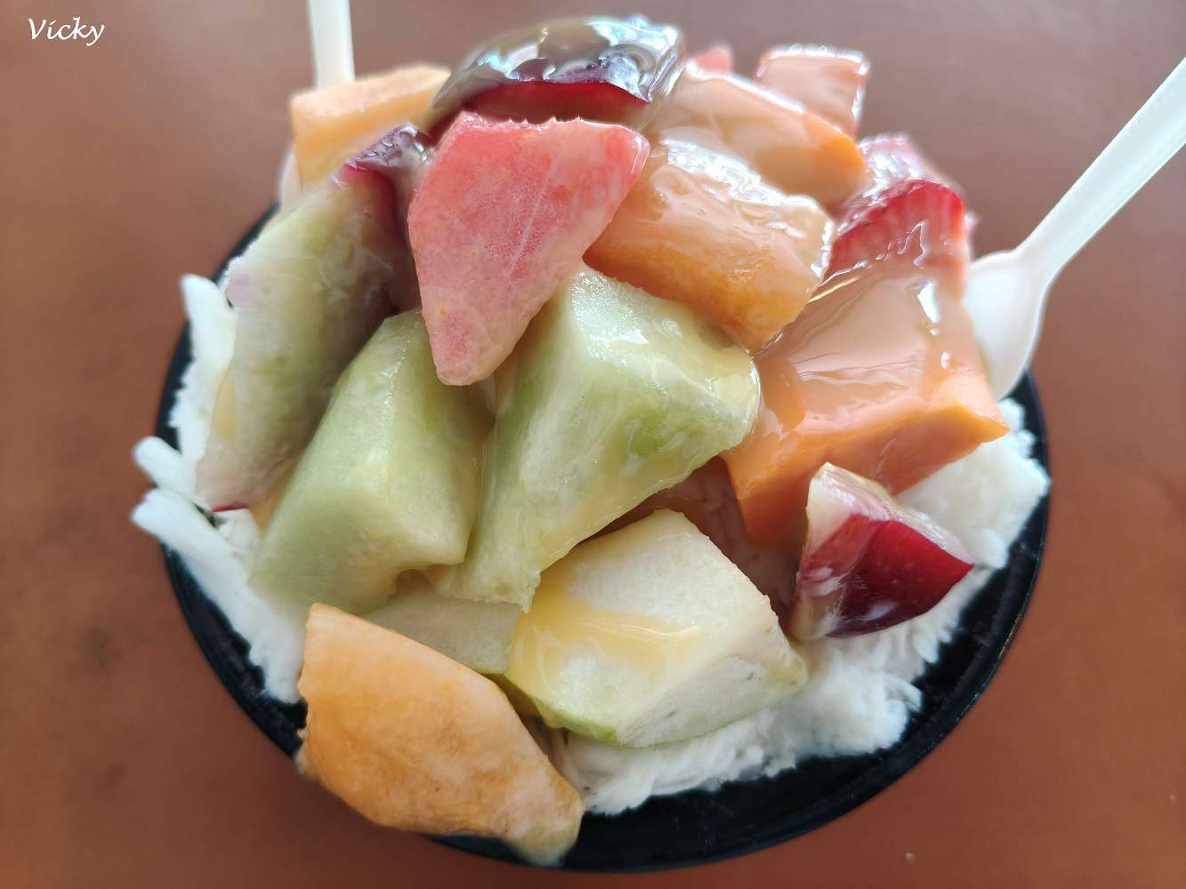 台南南區︱文南路必吃美食:名信木瓜牛奶專賣店與嘉豬牌 嘉義黑香腸,超高 CP 值銅板價餐點!