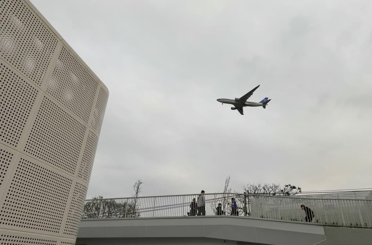 飛機迷快衝!桃園4間「跑道第一排」景觀咖啡,加碼4間「秒飛日本、峇里島」美店
