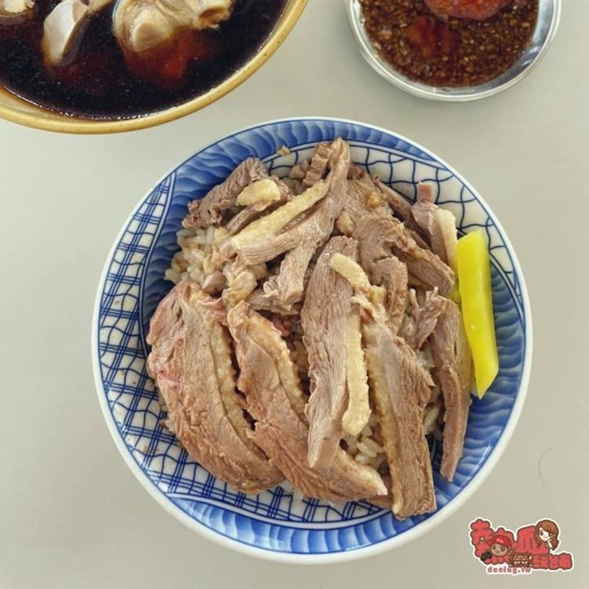 安平109雞肉飯鴨肉飯
