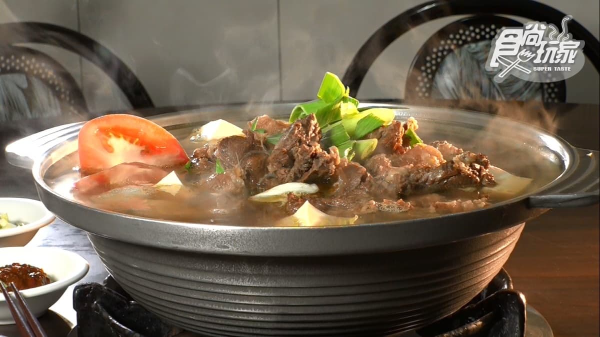 安仔原汁土產牛肉火鍋原汁牛腩爐