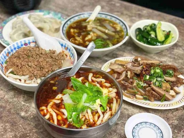 台北牛肉麵店推介|元之寶牛肉麵