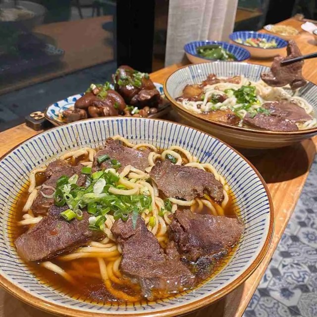 台北牛肉麵店推介|東館牛肉麵