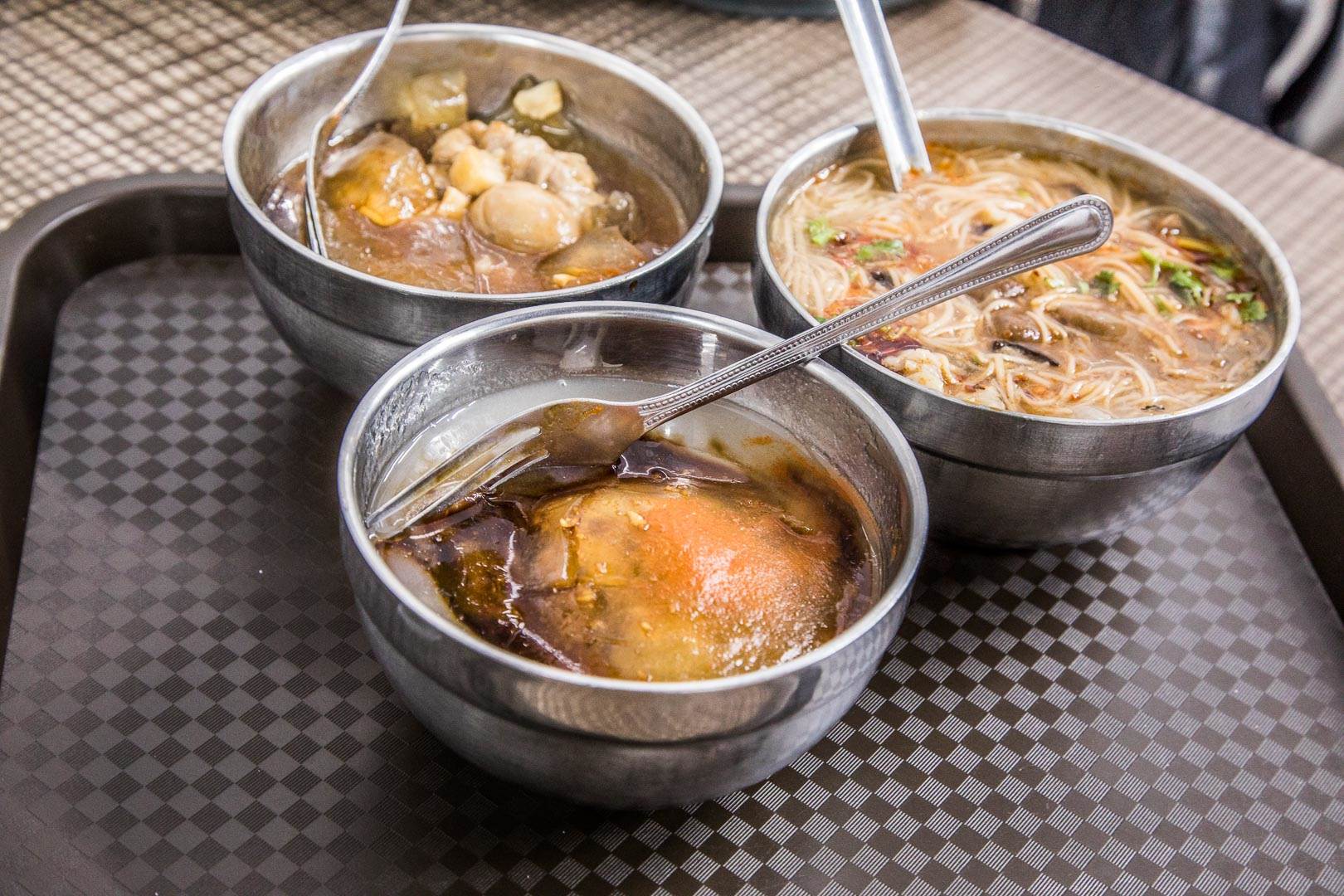桃園,桃園美食,桃園區美食,桃園銅板美食,津賀家食堂,檜溪彰化肉圓,集英會牛肉麵館,大眾小吃店,美香飲食店,無名米粉湯,銅板美食,CP值