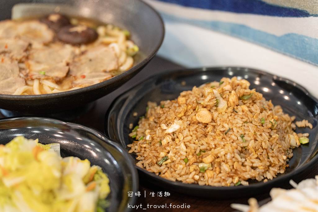 桃園,桃園美食,桃園區美食,桃園銅板美食,津賀家食堂,檜溪彰化肉圓,集英會牛肉麵館,大眾小吃店,美香飲食店,無名米粉湯,銅板美食,CP值