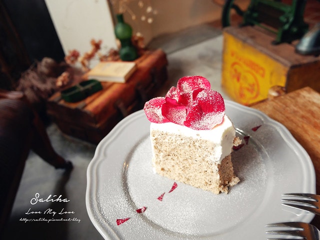 I Met You Cafe