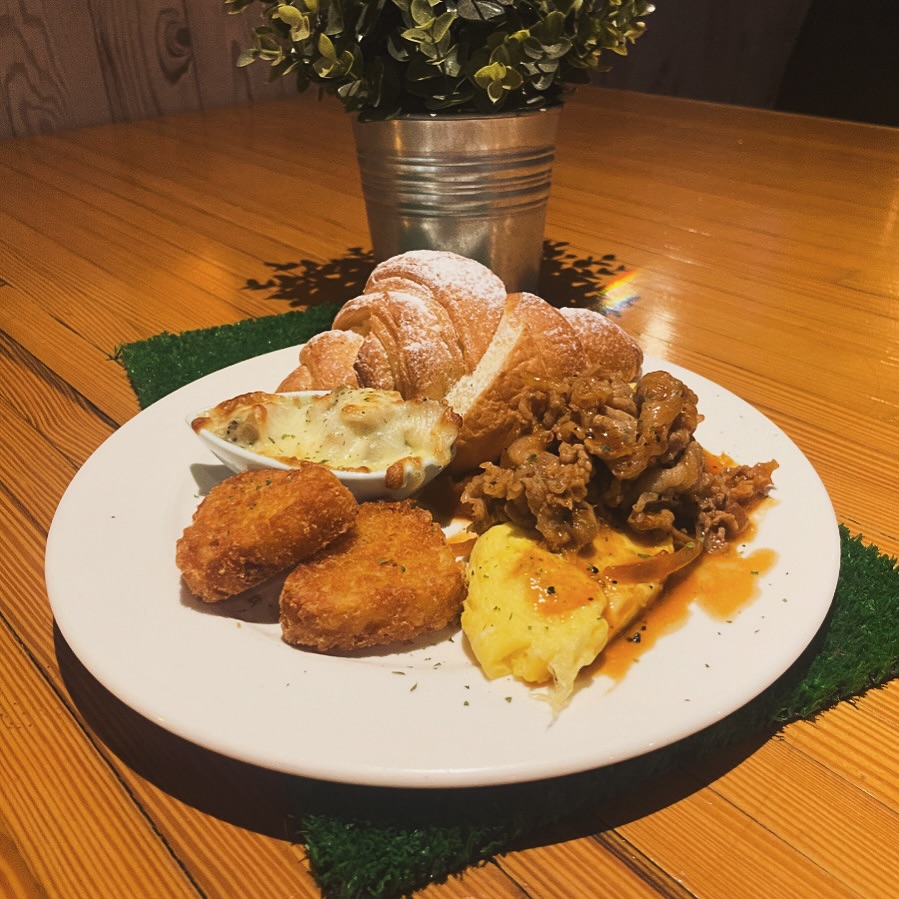 樂牧樂食所Lomo Cafe