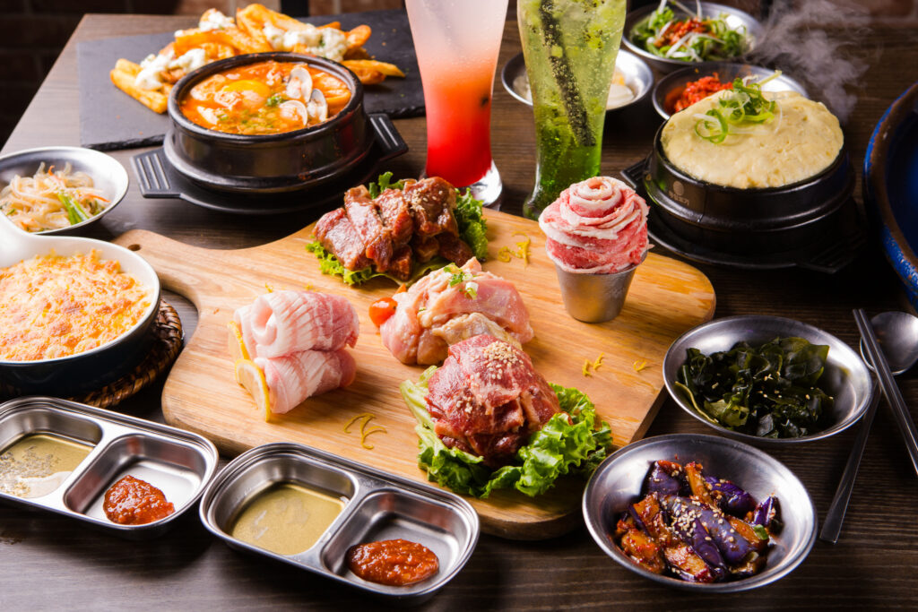 台中韓式料理推薦,笨豬跳韓式燒肉餐點