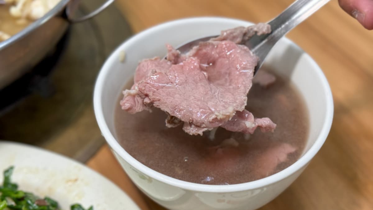 森山溫體牛肉湯