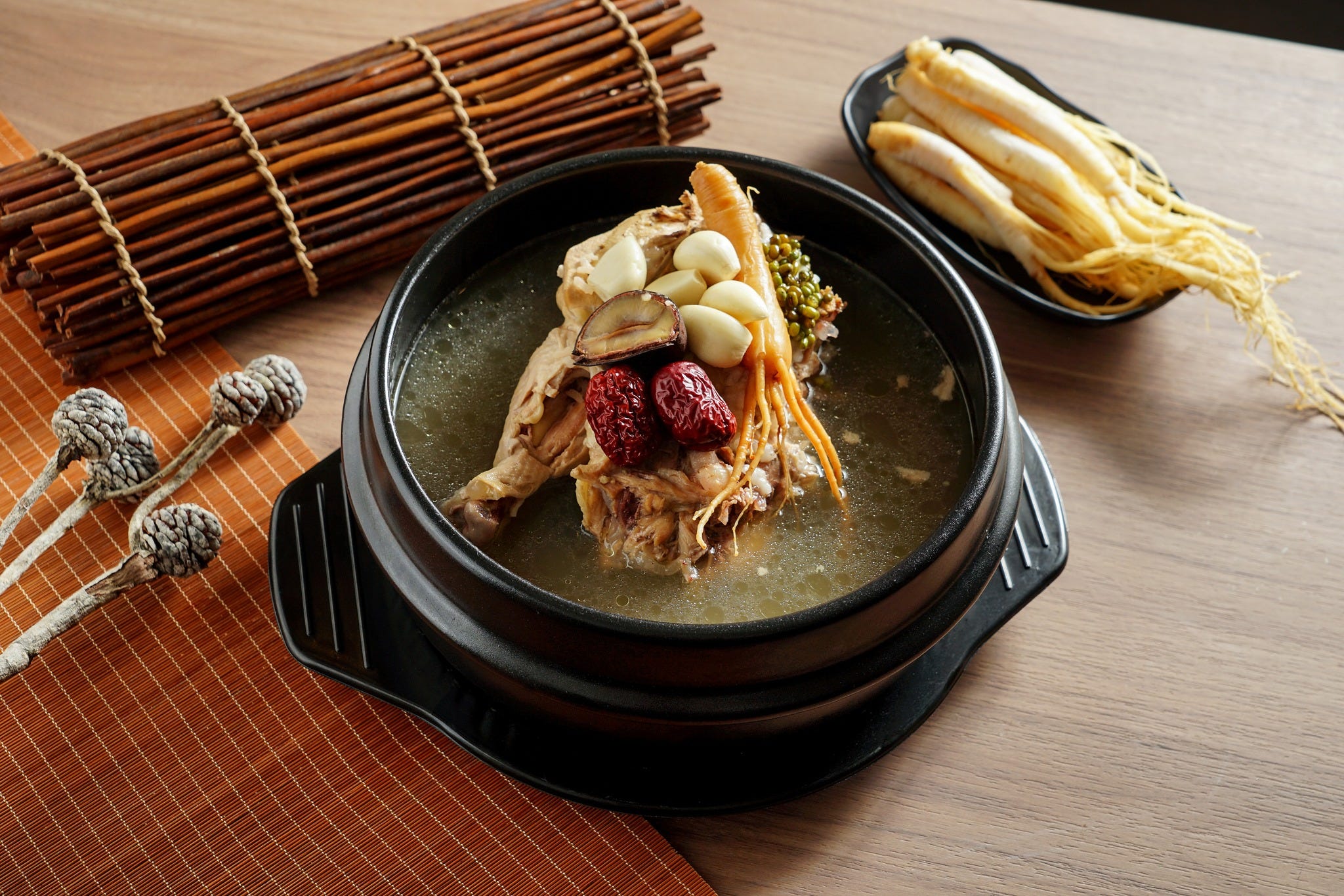 台北15家高評價韓式料理推薦「韓式五花肉、經典鮮味炒碼麵、水冷麵和部隊鍋」韓劇出現的美食一次體驗
