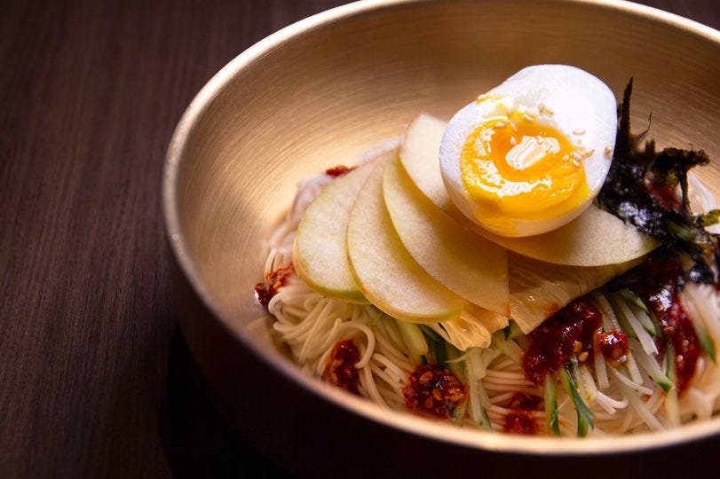 台北15家高評價韓式料理推薦「韓式五花肉、經典鮮味炒碼麵、水冷麵和部隊鍋」韓劇出現的美食一次體驗